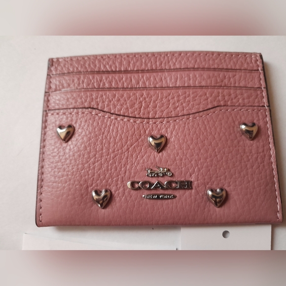 New Coach ID Card Case With Heart Rivets NWT 🩷 🩷 - Picture 2 of 10